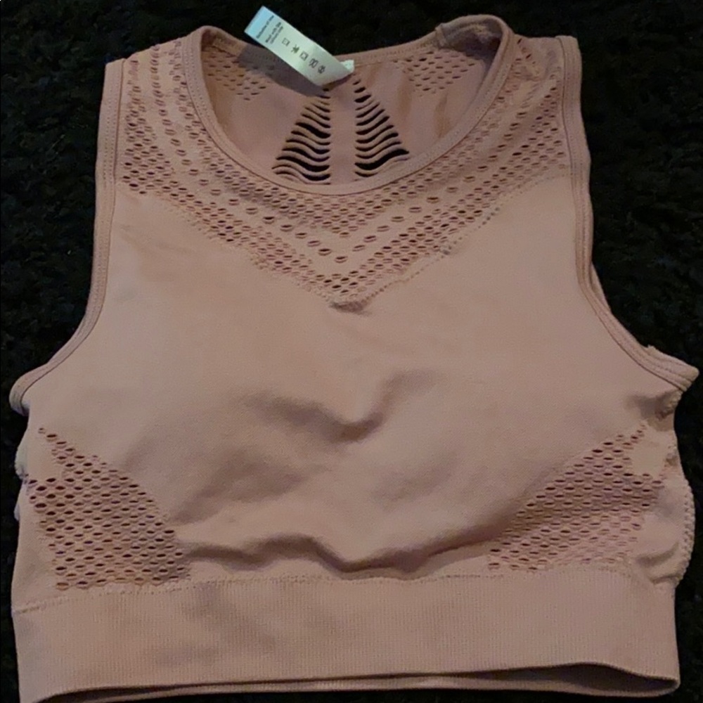 sports bra